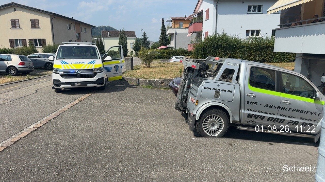 Falschparker sorgt für Streit mit Mieter – Polizei eingreifen